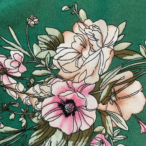 Alperce Portuguese Green Floral Dress - Picture 3 of 4